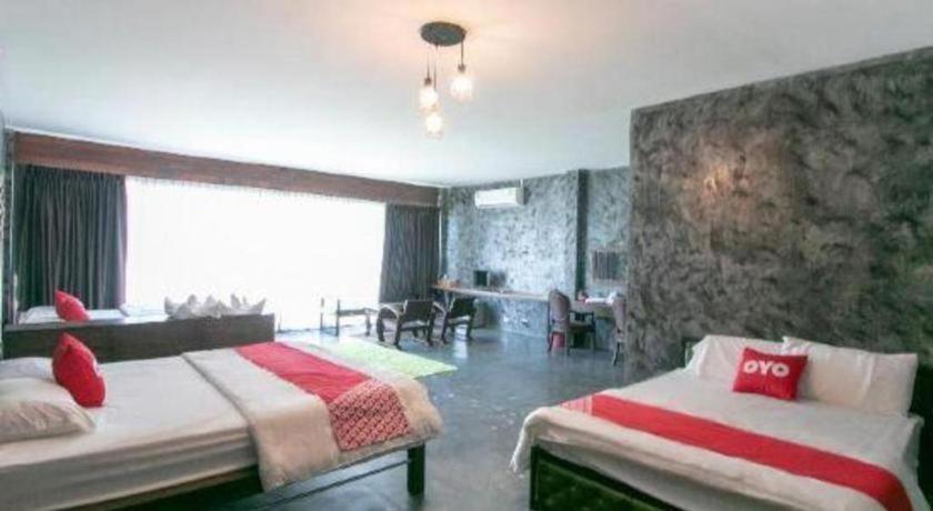 Oyo 75374 Baan Rak Mai Kanchanaburi Exterior foto