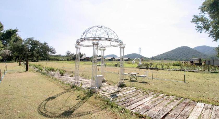 Oyo 75374 Baan Rak Mai Kanchanaburi Exterior foto